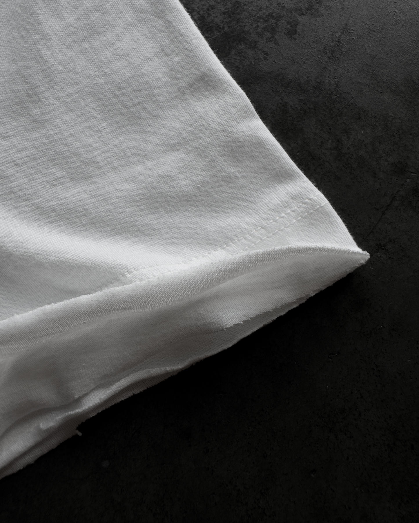 INVICTUS TEE
