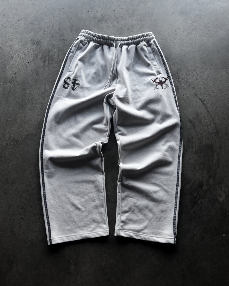 "ALEXANDRIA" ULTRA BAGGY SWEATS