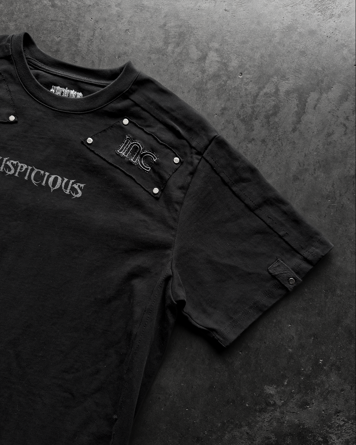 VANISHED TEE